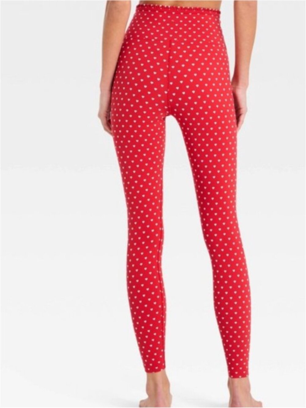 NWT All In Motion Heart Print 7/8 Leggings in Size XXL - Picture 2 of 16
